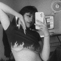 cute_hollywood avatar