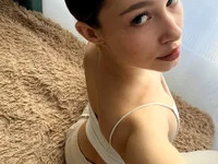 diniYeezya avatar