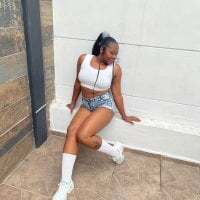 ebony_cristal_1 avatar