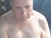 gaynakedinbed avatar