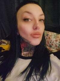gothicslut666 avatar
