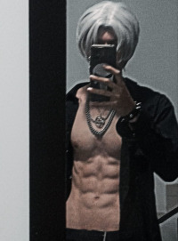goticbad-boy avatar