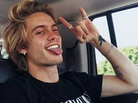 h0tc0ck avatar