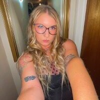 hippiebarbiebabe avatar