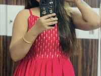 hot_priyaaa avatar