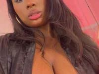 huge_boobs_ebony_ avatar