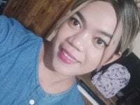im_ur_hot_ella avatar