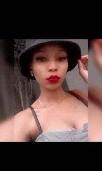 khanyaTheeLyt avatar