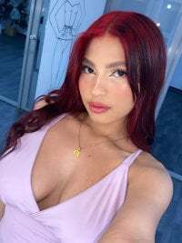 kiarabigboobs avatar