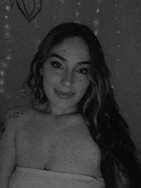 kitty_ebony_m avatar
