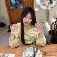 lala_v avatar