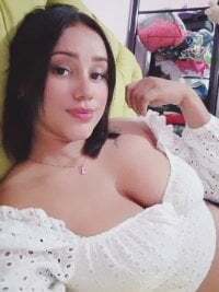 latinabueno25 avatar