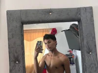 latinboy_cum1 avatar