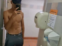 leo2052 avatar