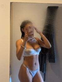 lightskinlatina avatar