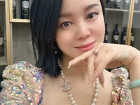 lili-A4 avatar