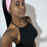 madihlove303av avatar