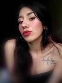 marla_hiut_ avatar