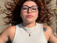 mia-rouses avatar