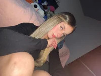 mia_desiring avatar