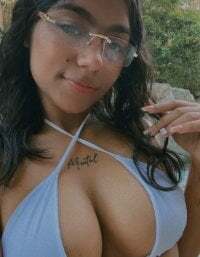 mia_dreams_1 avatar