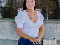 moninafox69 avatar