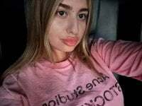 moonly__flora avatar