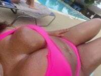 nicolette356 avatar