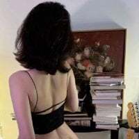 nina-77 avatar