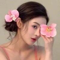 Nini_162 Cam Model: Live Nude & Adult Sex Chat | Booble