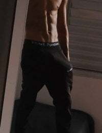 paid_skinny_22boy avatar