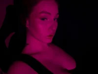 peachycreeam avatar