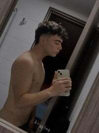 petitegigant33 avatar