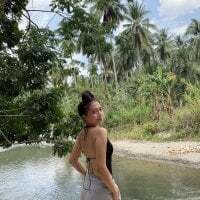 pinayscarlet avatar