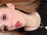 pinkhairfun16 avatar