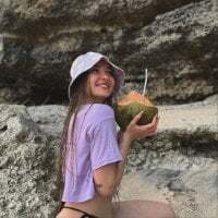 pinkk_lemonade avatar