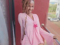 pretty_honeybee avatar