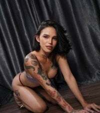 prettyhugelatinax44 avatar