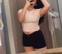 ravyaa_her avatar