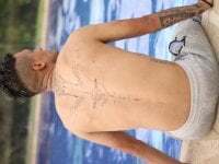 roman_thre avatar