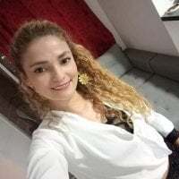 roxana_09 avatar