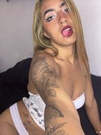 scarlethRubyy avatar