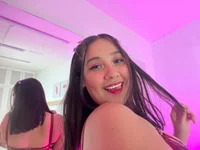 selenaabloomm avatar