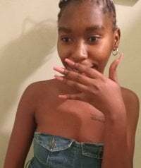 sexysmalldaily04 avatar