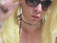 sissyLunah avatar