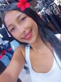 skinnysexzara18 avatar