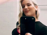 slightlystoneddd avatar