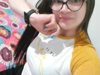 tania_glasses avatar