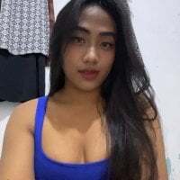 underratedGIRLS avatar