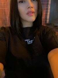 vaniaa95 avatar